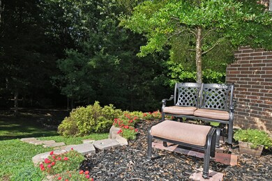 2055 W Stonegate Ln, Nixa, MO 65714 - photo 5