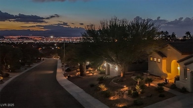 3048 Brownbirds Nest Dr, Henderson, NV 89052 - photo 2