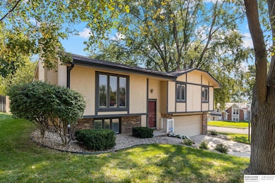 207 N 153rd Cir, Omaha, NE 68154 - photo 2