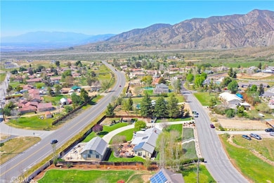 9886 Onyx St, Yucaipa, CA 92399 - photo 2