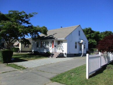 13 Saint John St, South Dartmouth, MA 02748 - photo 3