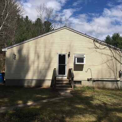 104 N Orange Rd, Athol, MA 01331 - photo 5