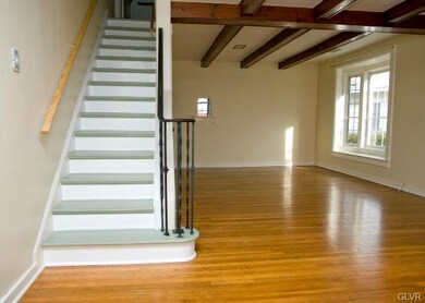 531 North Cir, Bethlehem, PA 18018 - photo 3