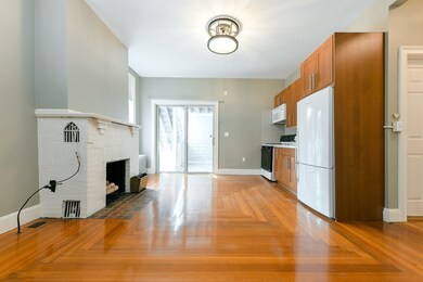 551 E 8th St unit 1, Boston, MA 02127 - photo 4