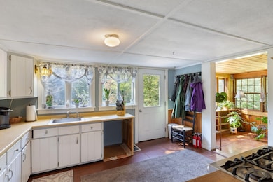 2 Bents Rd, Center Ossipee, NH 03814 - photo 5