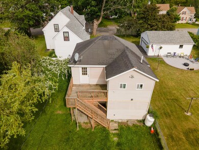 32 Beechwood Street, Thomaston