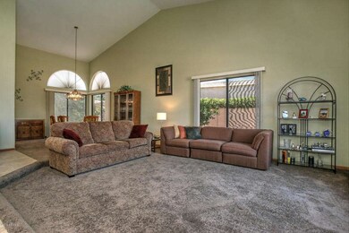 233 E Sarah Ln Tempe AZ 85284-large-003-