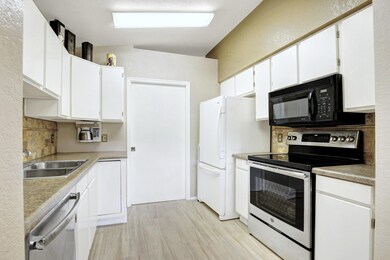 Waltann Ln (12)