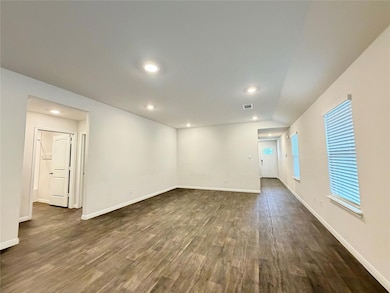 148 Arroyo Sweetwood Cir, Kyle, TX 78640 - photo 6