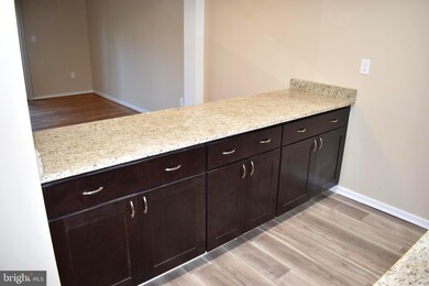 6146 Chinquapin Pkwy, Baltimore, MD 21239 - photo 5