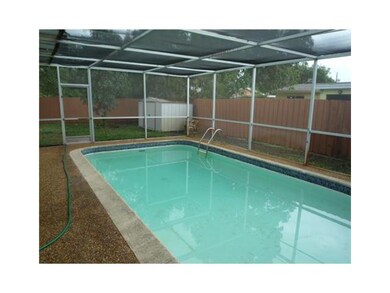 Swimming Pool/Hot Tub/Sauna