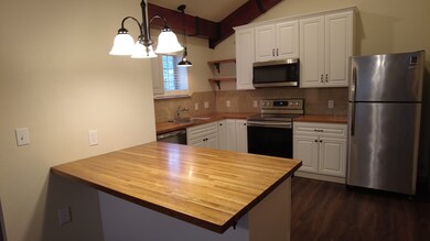 504 Kelly Rd unit C, Magnolia, TX 77354 - photo 4