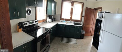 1750 E Chocolate Ave, Hershey, PA 17033 - photo 2