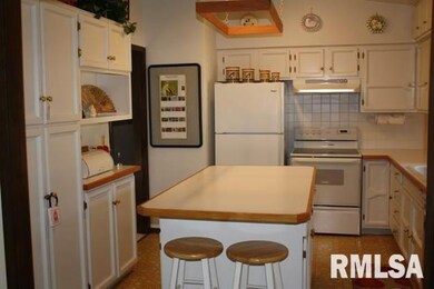 2601 2nd St, Moline, IL 61265 - photo 7