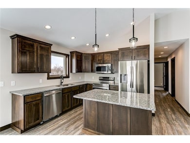 724 165th Street St, Hammond, WI 54017 - photo 3