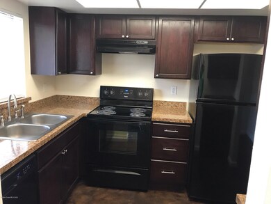 CP-912 Kitchen -3