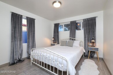 2039 E 8th St, Tucson, AZ 85719 - photo 6