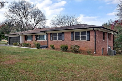 201 E Simon Terrace NW, Atlanta, GA 30318 - photo 3