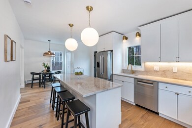 14 Columbus Ave, Newburyport, MA 01950 - photo 2