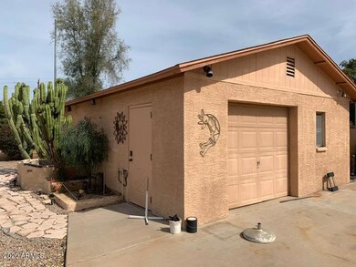 garage