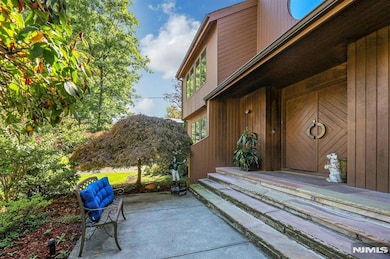 244 Fairview Ave, Englewood Cliffs, NJ 07632 - photo 2