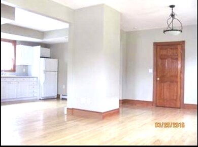 26 Orchard Ave unit a, Waltham, MA 02452 - photo 2