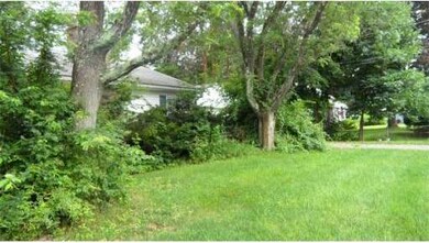 5 Sibley St, Three Rivers, MA 01080 - photo 2