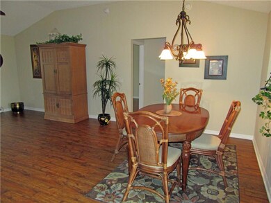 3089 Maywood Ct, The Villages, FL 32162 - photo 4