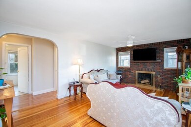 254 Nottingham St, Springfield, MA 01104 - photo 4