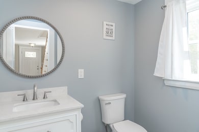 2 Longfellow St, Beverly, MA 01915 - photo 7