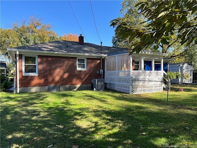 249 N Randolph Ave, Clarksville, IN 47129 - photo 2