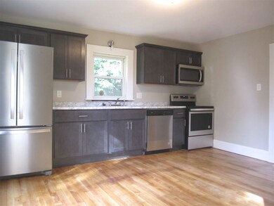 31 Pleasant St, Pembroke, NH 03275 - photo 3