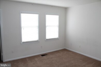 14455 Saint Germain Dr, Centreville, VA 20121 - photo 7