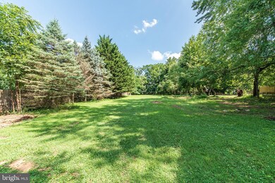 31 Rosewood Ln, Owings Mills, MD 21117 - photo 2