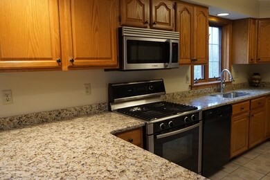 16 Cedar Knoll Dr, Feeding Hills, MA 01030 - photo 6