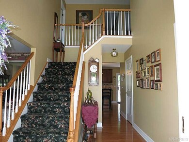 Foyer.