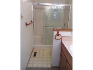 2707 Dayna Ln, Eugene, OR 97408 - photo 7