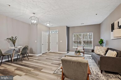 8212 Barrington Ct, Severn, MD 21144 - photo 2