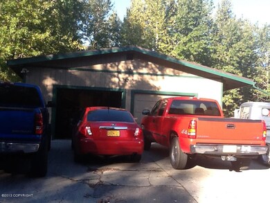 Garage 5
