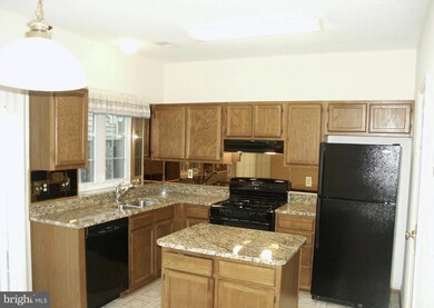 7143 Tolliver St, Alexandria, VA 22306 - photo 3