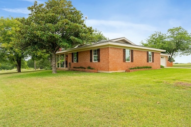 1802 County Road 428, Stephenville, TX 76401 - photo 4