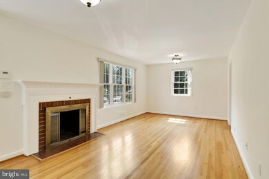 10904 Stillwater Ave, Kensington, MD 20895 - photo 3