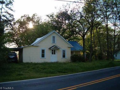 780 Coleridge Rd, Ramseur, NC 27316 - photo 3