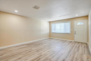 452 Wilshire Ave, Vallejo, CA 94591 - photo 2