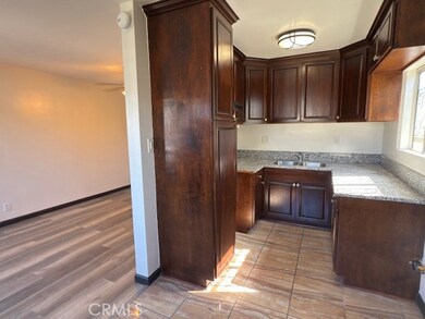 836 W Cedar St, Compton, CA 90220 - photo 3