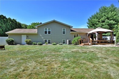 2129 Quail Run Dr, Cortland, OH 44410 - photo 2