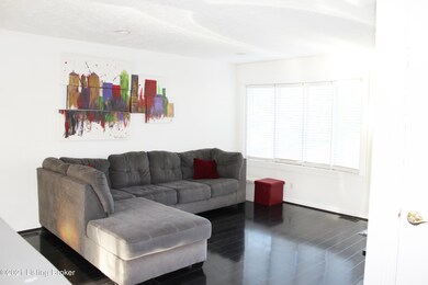 AFED4223-4231-42D1-B752-A11A84354393