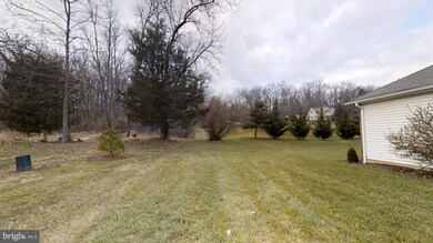 2804 Meadow Dr unit 2B, Gettysburg, PA 17325 - photo 6