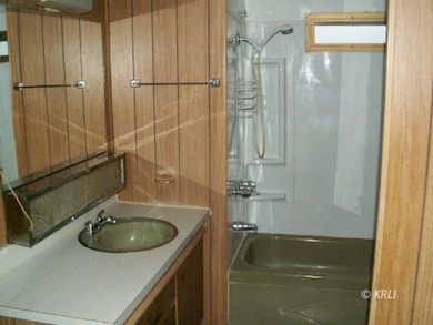 101 Balsam Dr, Bodfish, CA 93205 - photo 4