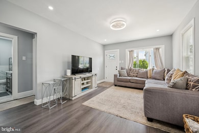 259 Hooker St, Riverside, NJ 08075 - photo 6